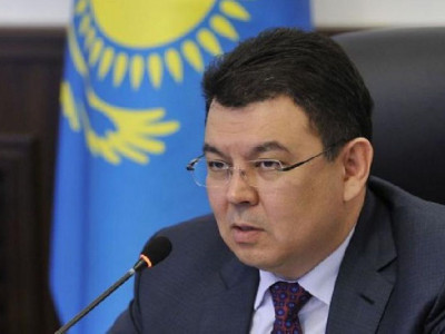 Елбасы Бозымбаевтан тәртіптік жазаны қайтарып алды