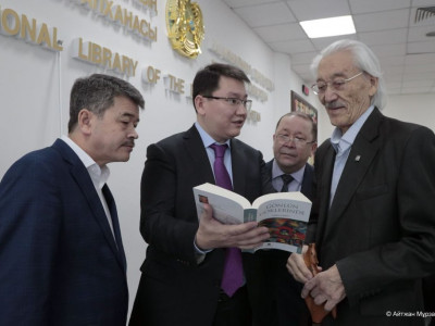  Ғаббас Қабышұлының«Көңіл көгінде» атты эсселер жинағы түрік тілінде жарық көрді