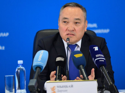 Дархан Мыңбай – Парламент мәжілісінің депутаты