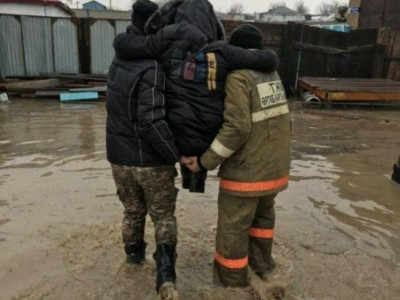 Қысылған қауымға көмекке келді