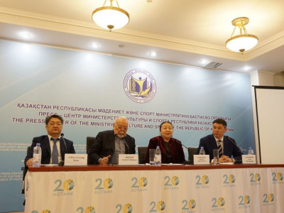 Астана Жюльет Биношты күтіп алмақ