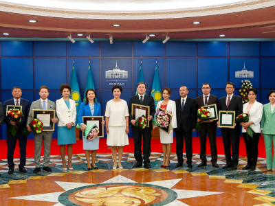 Анық ақпарат – әлемнің алтын көпірі