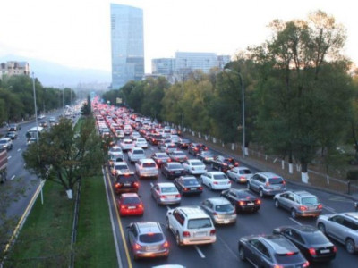 Алматының кей көшелерінде қозғалыс бағыты өзгерді   