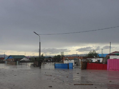 Нөсер жаңбыр салдарынан  530 үйді су басып қалды