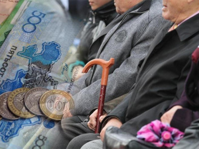 Елімізде зейнетақы 2019 жылдың қаңтарынан бастап көбейеді