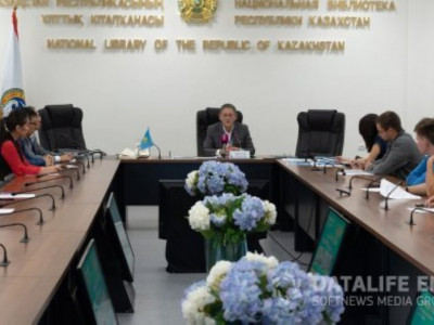 Әлем жазушылары Алматыда