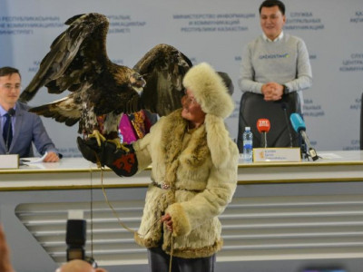 Бүркітші қыз Айшолпан Нұрғайыпқызы Астанада білім алады