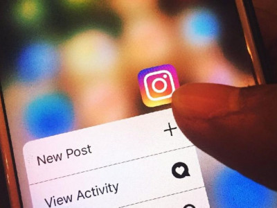 Instagram дыбыстық хабарлама жіберу қызметін іске қосты