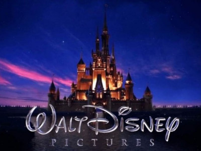 Disney кейіпкерлері – Алматыда