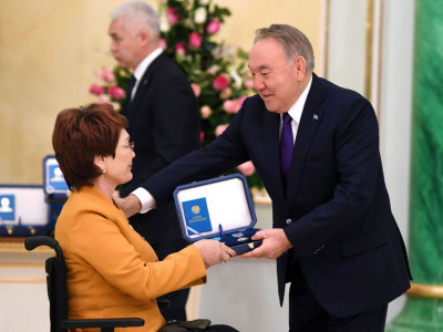 Елбасы мемлекеттік наградаларды табыстады