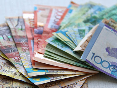 Қазақстанда 130 мыңға жуық жұмыс беруші қызметкерлерінің жалақысын көтереді