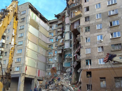 Адам өмірін жалмаған жалын