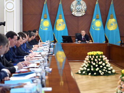 Сынай отырып, міндет жүктеді