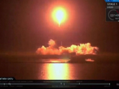 SpaceX компаниясы Falcon 9 зымыранын ұшырды