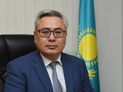 Асқар Мамин ҚР Премьер-Министрі Кеңсесінің жаңа басшысын таныстырды