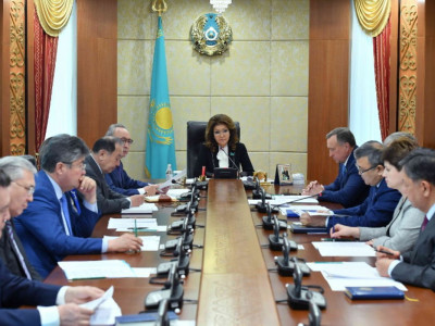 Дариға Назарбаева Парламент Сенатының бюросын өткізді