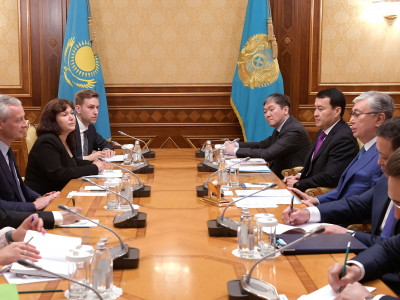 Француз министрі Қазақстанға келді