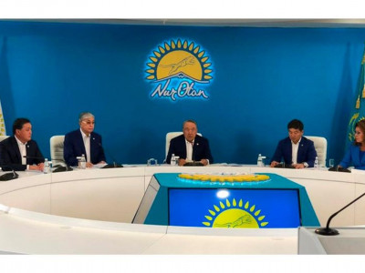 Нұрсұлтан Назарбаев нұротандықтарды Мәжіліс сайлауына дайындықты белсенді жүргізуге шақырды