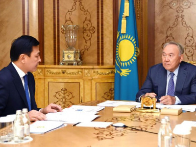 Нұрсұлтан Назарбаев астананың экономикасына инвестиция тарту мәселелеріне назар аударды