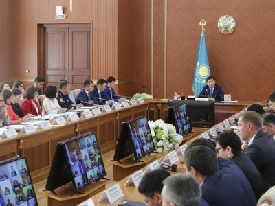 Ерлан Қошанов Президенттің Қарағанды облысына жасаған сапары бойынша тапсырма берді