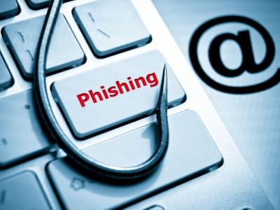 Телефон алаяқтары картадан ақша ұрлаудың жаңа тәсілін шығарды