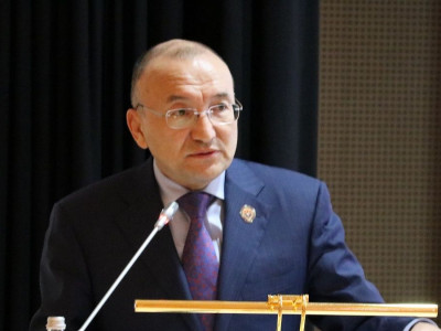 Асылбек Қожахметов белсенді азаматтарға назар аударды