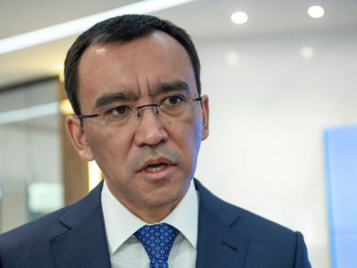 Мәулен ӘШІМБАЕВ: Әлеуметтік мәселелерге баса  мән берілді