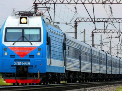 Пойыз жүрісін тоқтатқандар айыппұл арқалайды