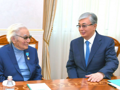 Сөз өнерінің патриархы