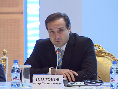 Артур Платонов:  Қазақстанда «қос билік» ұғымы жоқ