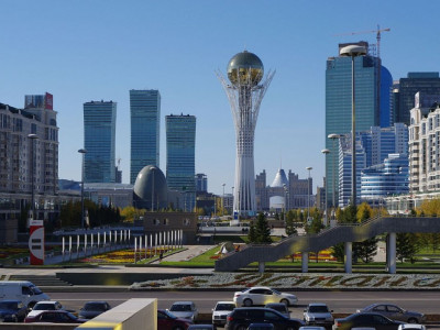Әл-Фараби–1150: Елордадағы үлкен көшеге ғұламаның аты беріліп, еңселі ескерткіші орнатылады