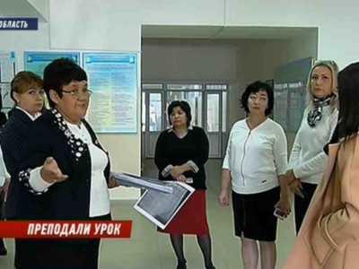 "Бізге малсыңдар дейді": Алматы облысында мұғалімдер көрген қорлықтарын айтып берді