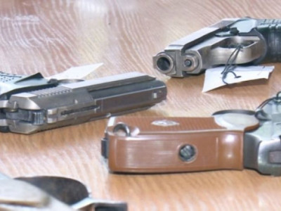 Қару-жарақ ұстайтындар мен дүкендер жаппай тексеріледі
