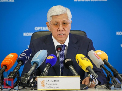 Қапшағай әкімі аймақ басшысы Амандық Баталовтан қатаң сөгіс естіді