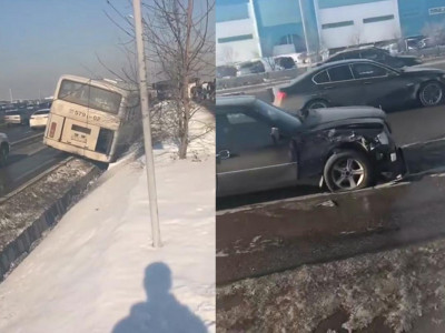 Алматыда автобус пен жеңіл көлік соқтығысып, 8 адам жарақаттанды