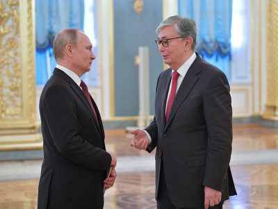 Тоқаев Путинді Қазақстанға шақырды