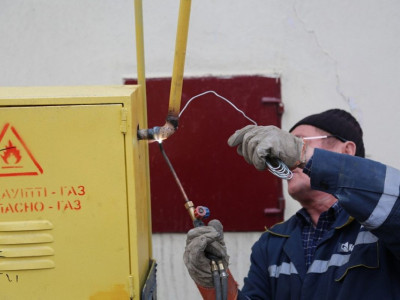 Жыл соңына дейін тағы елудей ауылға газ қосылады – Өмірзақ Шөкеев