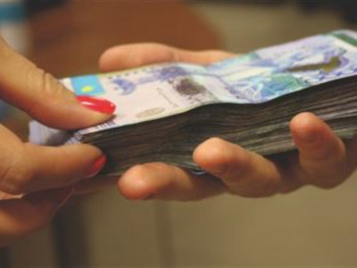 Кісі өлтірген күйеуін түрмеден шығару үшін 3 млн теңге берген