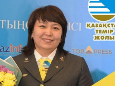 Пойызда жолаушы әйелді босандырып алған жолсерік марапатталды