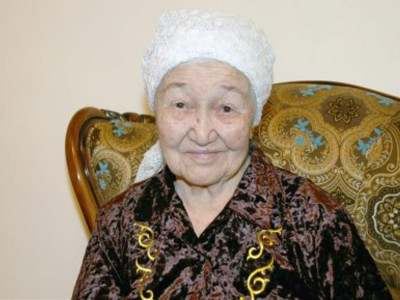 Халық қаһарманы Қасым Қайсеновтің жары дүние салды