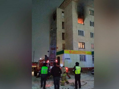 Көкшетауда жатақханадағы өрттен 30 адам құтқарылып, 1 адам көз жұмды