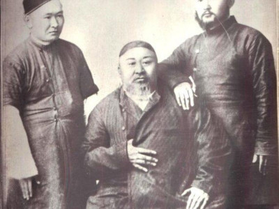 Сергей Негимов. Абайдың әдеби ортасы