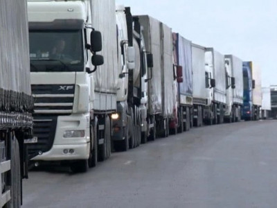Төтенше жағдай: жүк көліктерін өткізетін бекеттер белгіленді