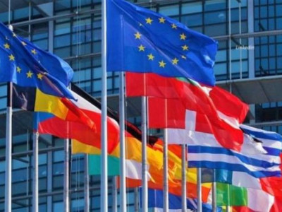 Еуроодақ шекарасын жапты, шенген визалары берілмейді