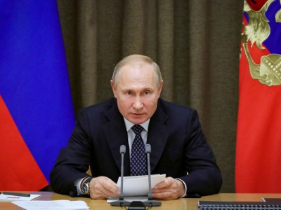 Ресейде Путиннің бесінші рет сайлауға қатысуына мүмкіндік беретін заңға қол қойылды