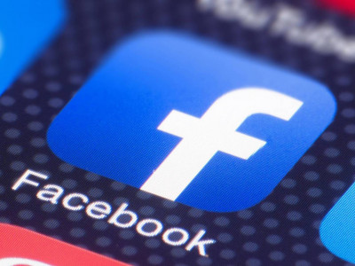 Facebook-те медициналық маска жарнамасына тыйым салынды