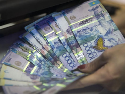 42 500 теңге көлеміндегі көмекке 64,2 мың адам қол жеткізді