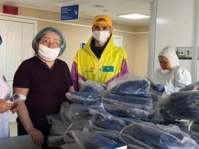 «Nur Otan» партиясы медицина қызметкерлеріне қорғаныш киімдерін табыстады