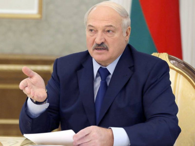 Лукашенко коронавирусты бір айда жеңуге уәде берді
