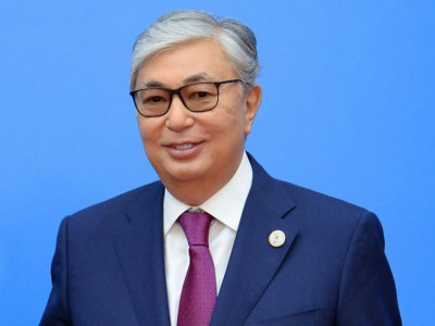 Президент қазақстандықтарды Мемлекеттік рәміздер күнімен құттықтады